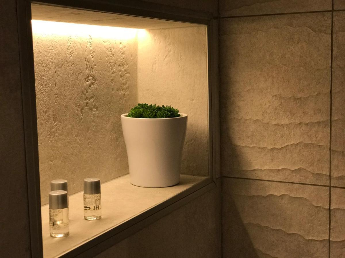 Au Vingtain - Appartement & Spa Atypique Brindas Bagian luar foto