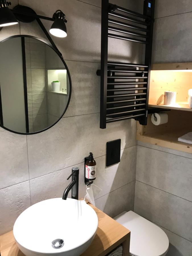 Au Vingtain - Appartement & Spa Atypique Brindas Bagian luar foto